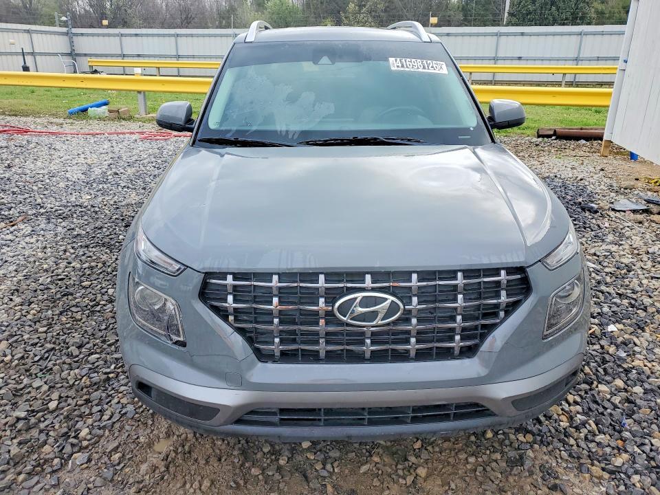 2022 Hyundai Venue sel