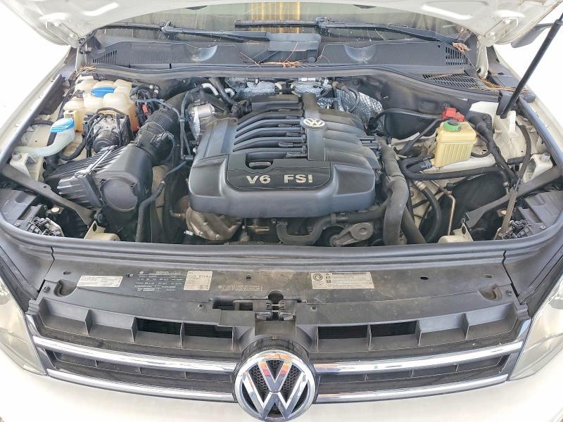 2011 Volkswagen Touareg V6