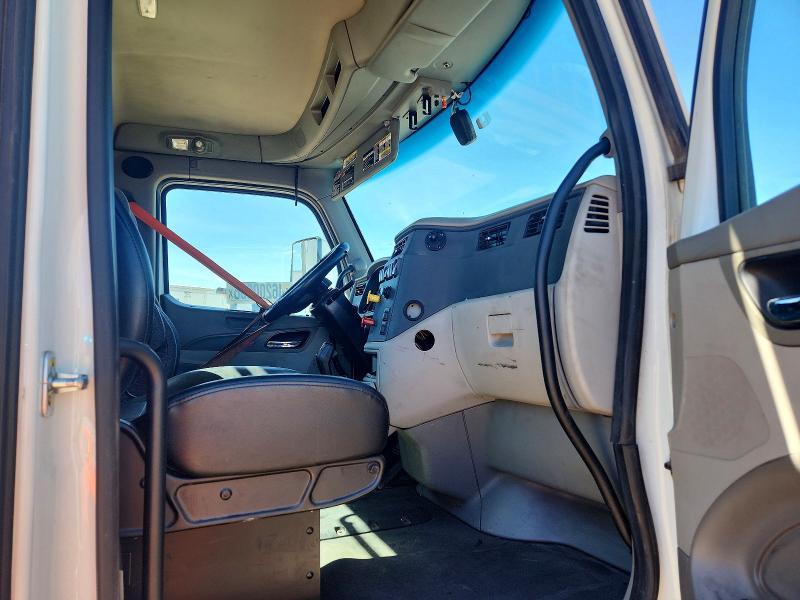 2018 Peterbilt 579 Semi Truck