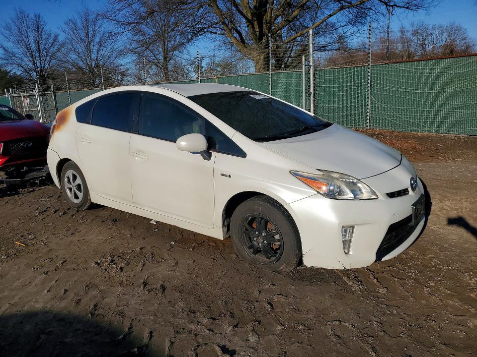 2015 Toyota Prius two