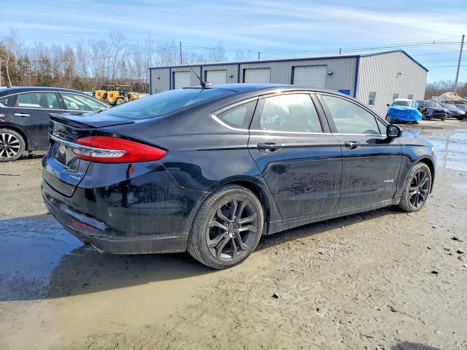 2018 Ford Fusion se Hybrid