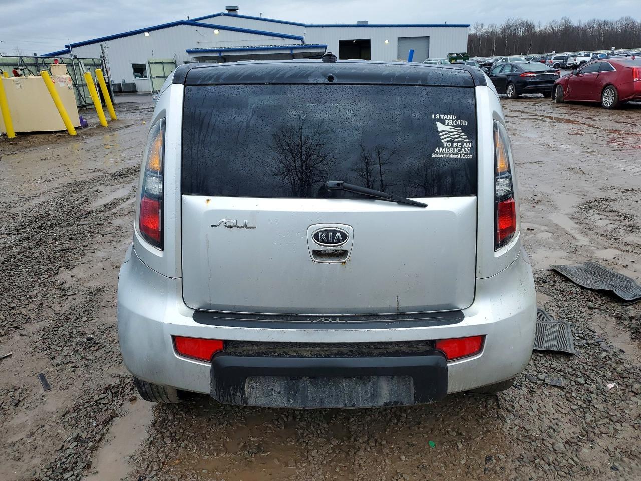 2010 KIA Soul +