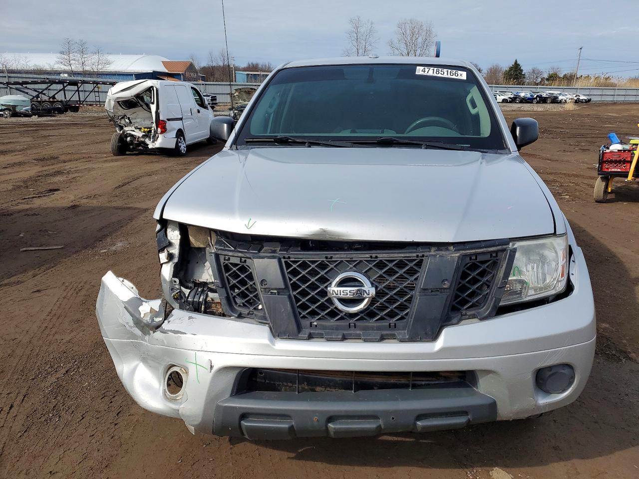 2016 Nissan Frontier SV