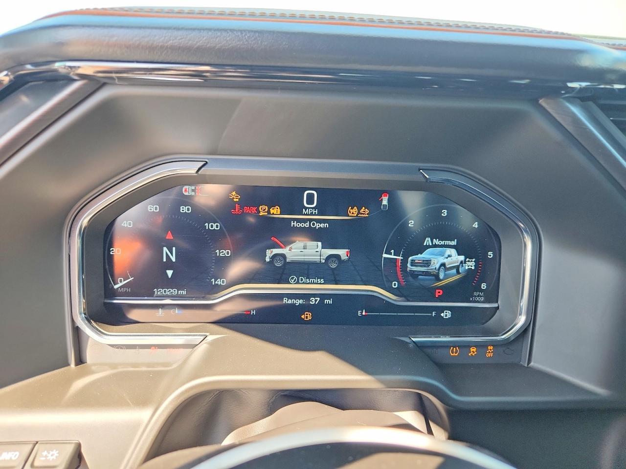 2025 GMC Sierra K1500 AT4