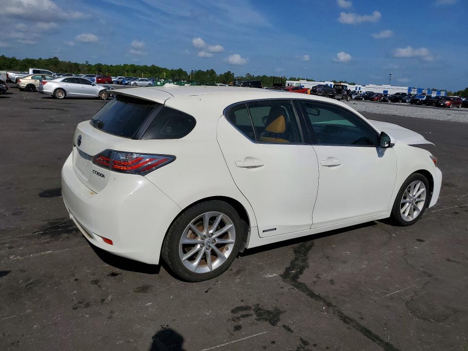 2013 Lexus Ct 200h Base