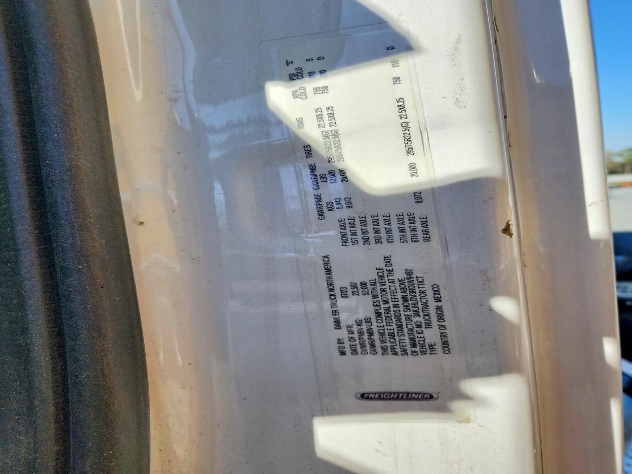 2024 Freigliner 2024 Freightliner Cascadia 126 Semi Truck