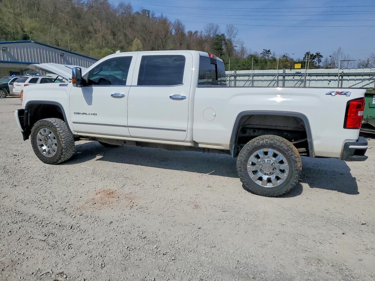 2016 GMC Sierra K2500 Denali