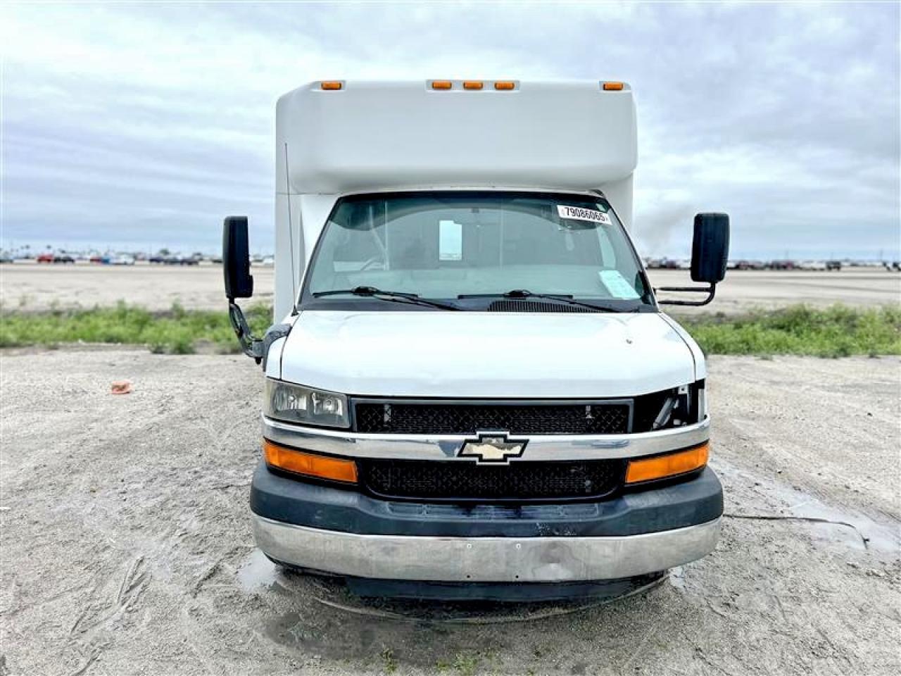 2014 Chevrolet Express Shuttle bus