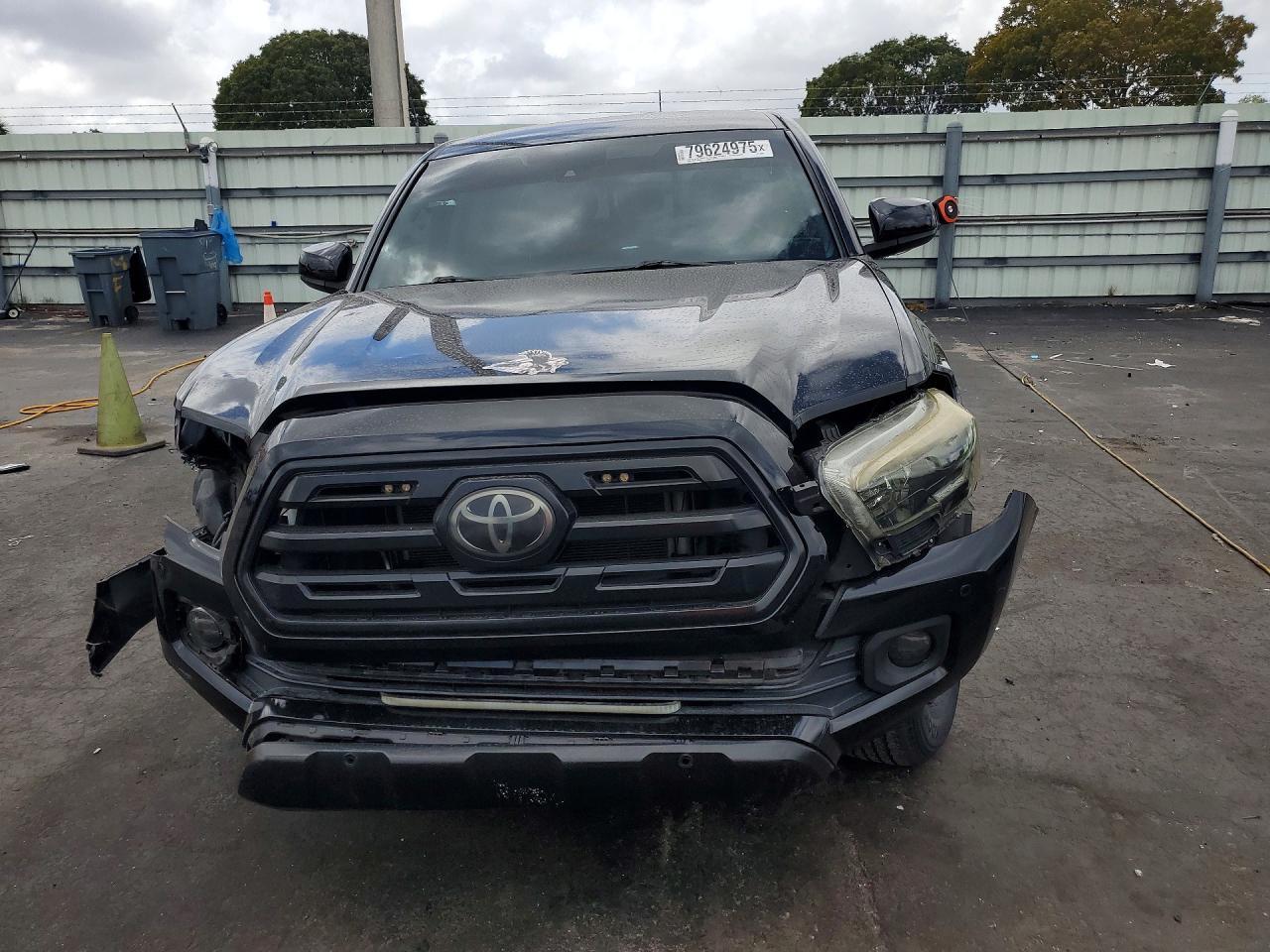 2018 Toyota Tacoma SR