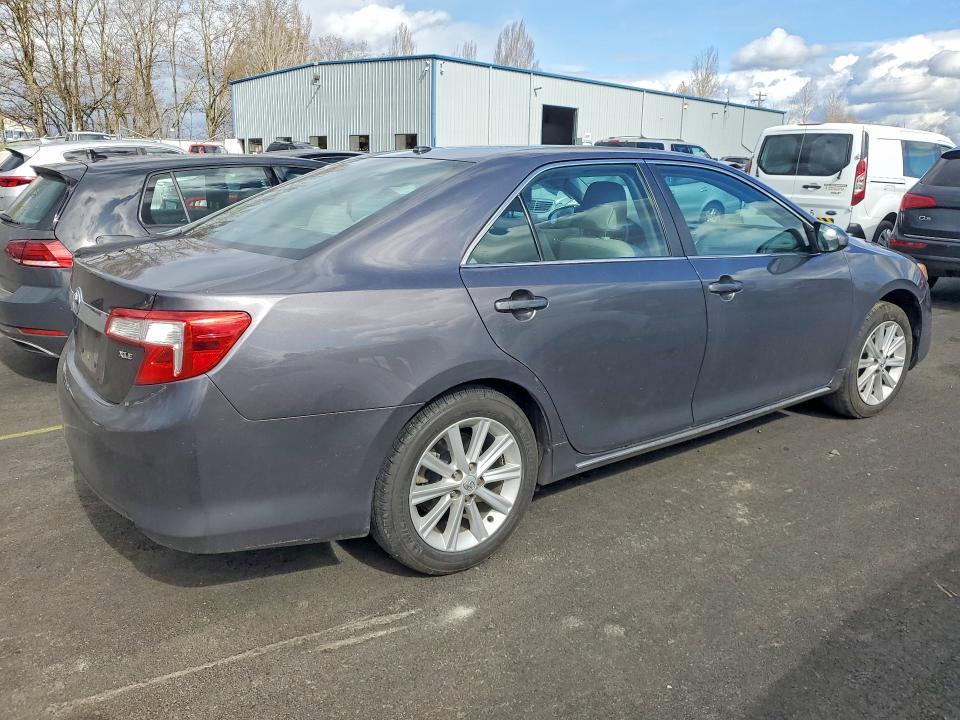 2013 Toyota Camry xle