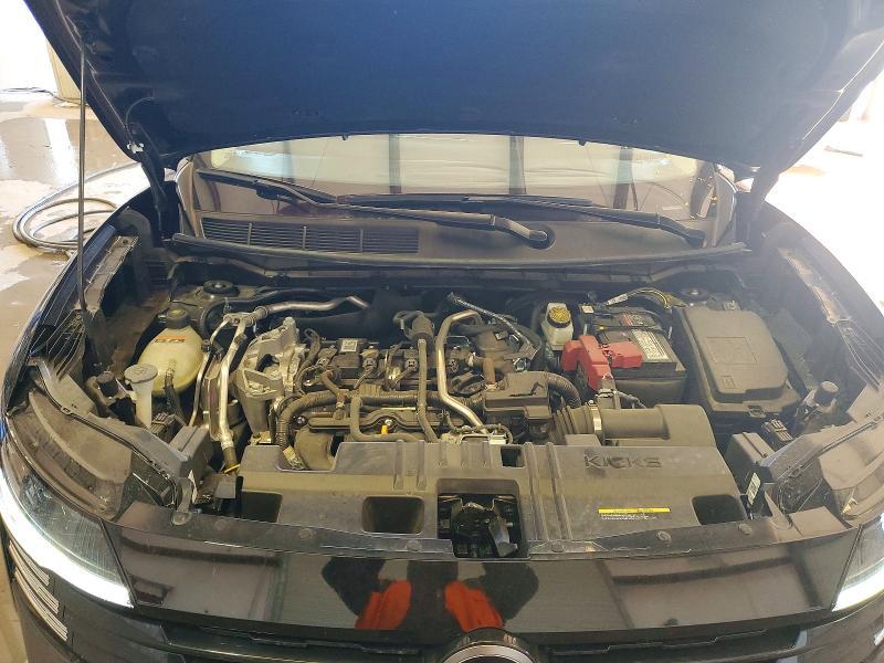 2025 Nissan Kicks sv