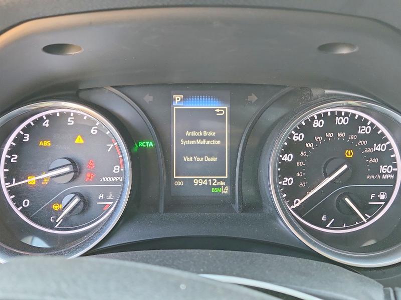 2018 Toyota Camry le