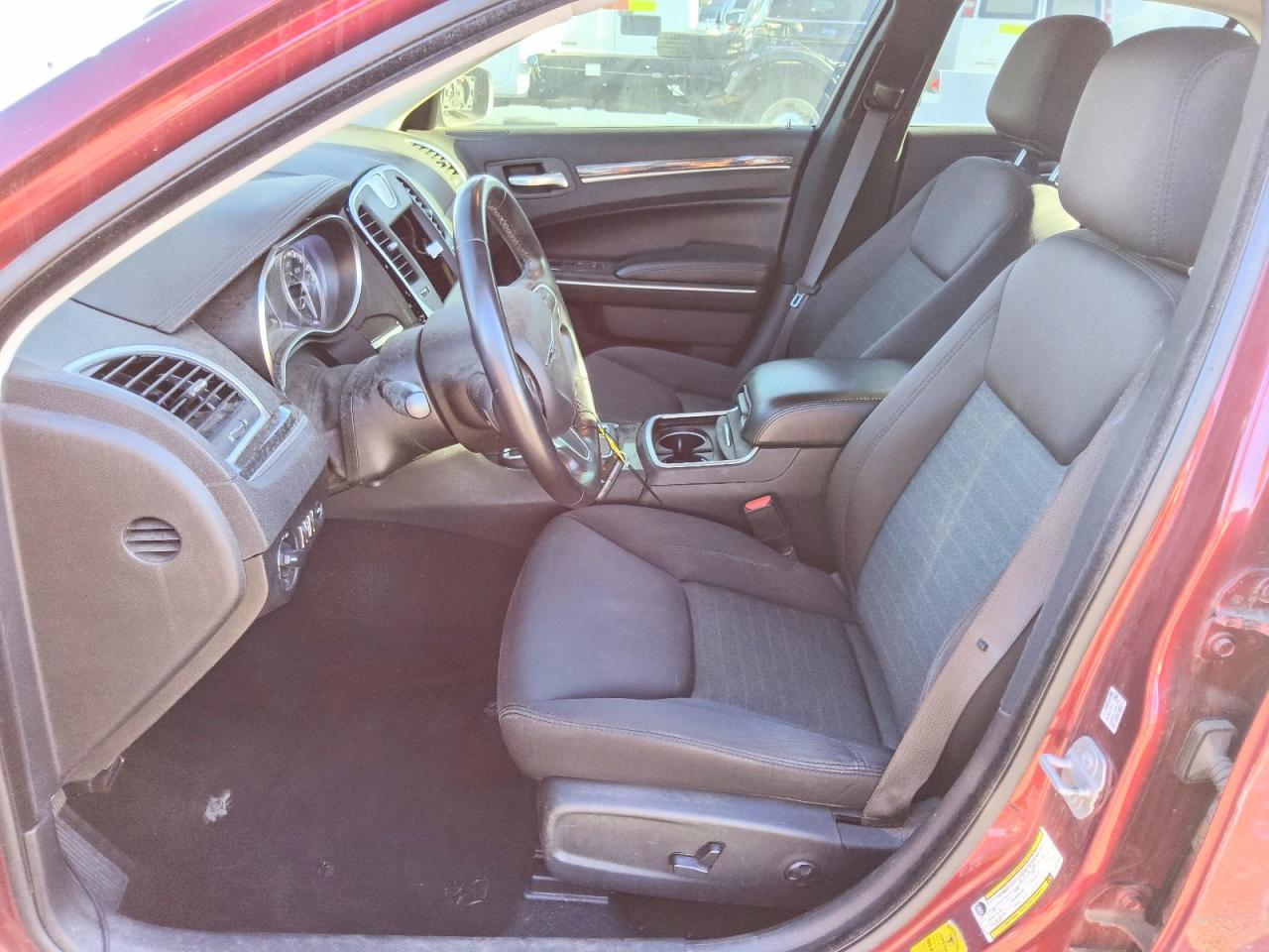 2019 Chrysler 300 Touring