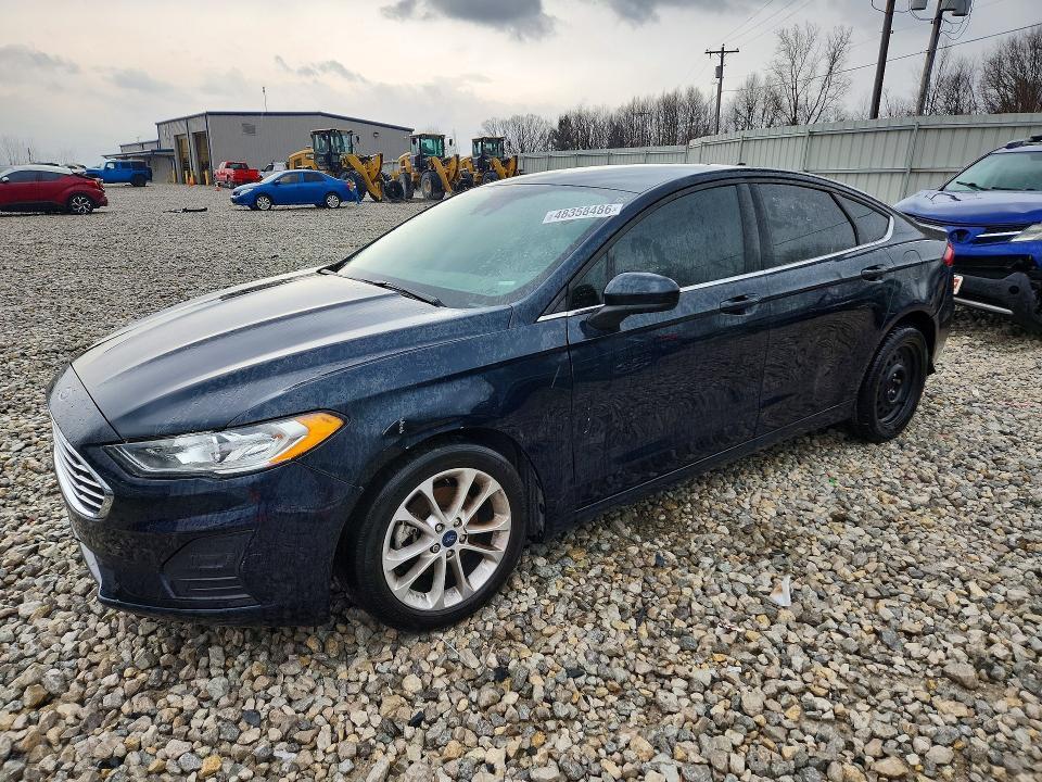 2020 Ford Fusion se