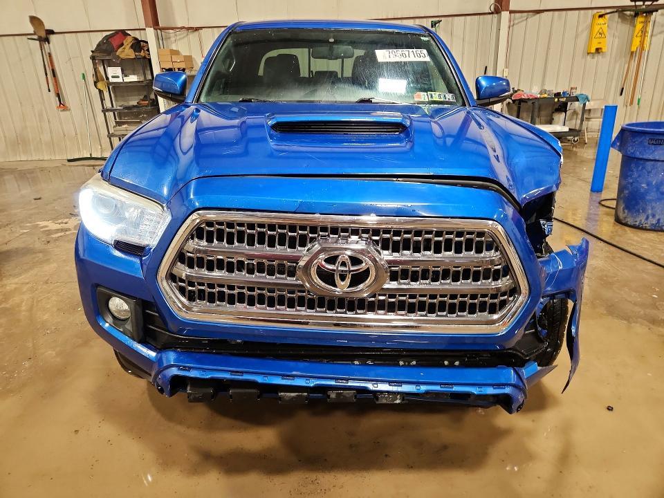 2017 Toyota Tacoma TRD Sport