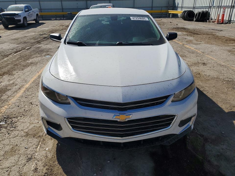 2017 Chev Malibu ls