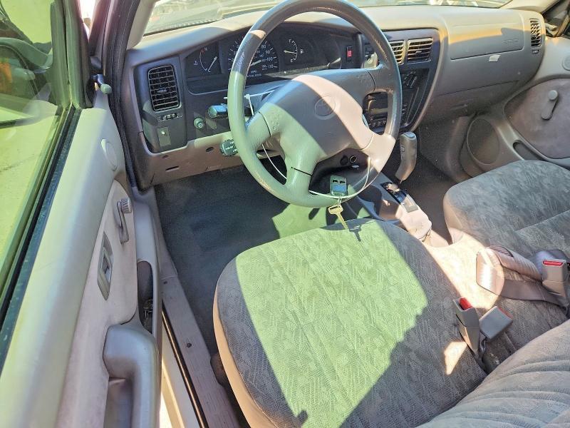 2004 Toyota Tacoma Base