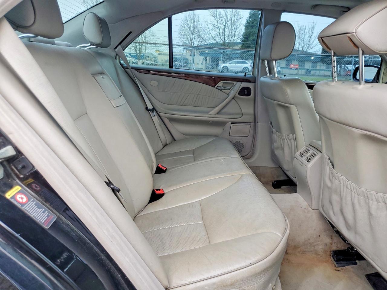 2002 Mercedes-Benz E 320