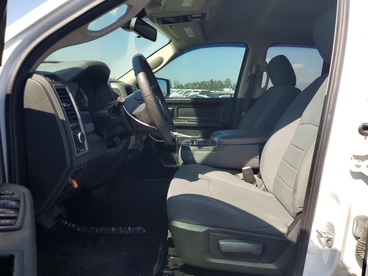 2015 Dodge RAM 1500 ST