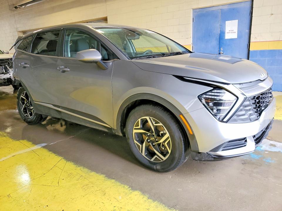 2025 KIA Sportage lx