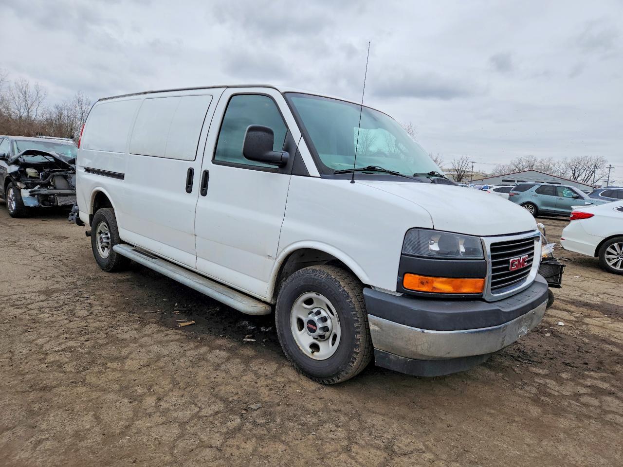 2017 GMC Savana G2500