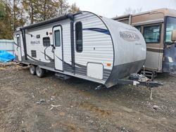 Gulf Stream Vehiculos salvage en venta: 2016 Gulf Stream Ameri Lite Camper