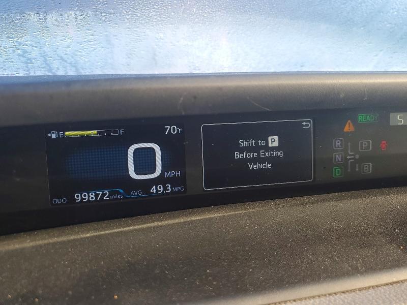 2016 Toyota Prius Three