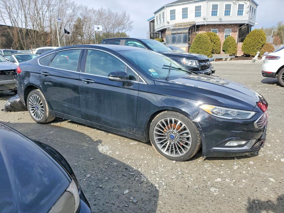 2017 Ford Fusion se