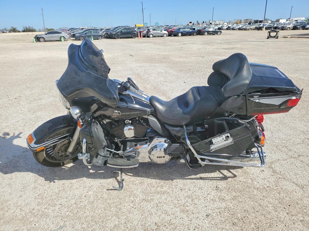 2013 Harley-Davidson Flhtcu Ultra Classic Electra Glide
