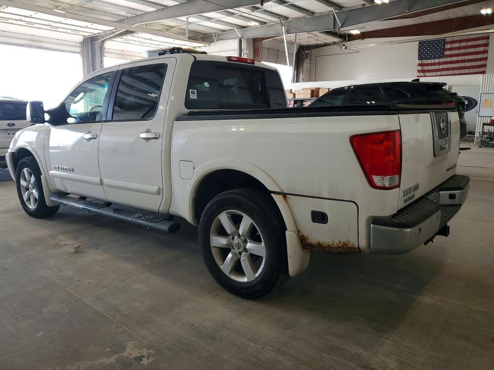 2010 Nissan Titan SE