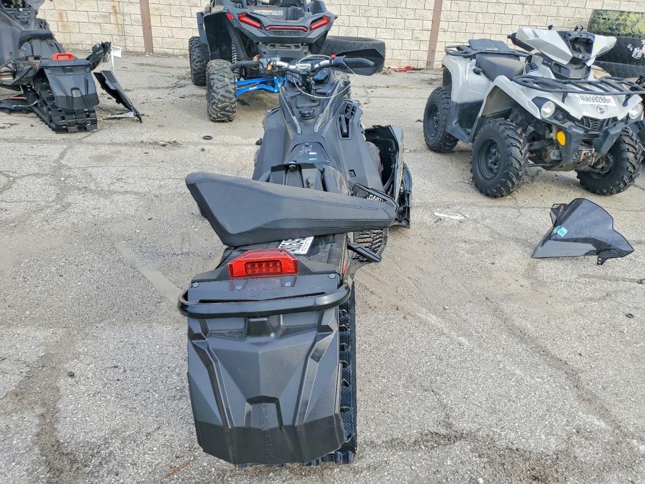 2024 Polaris Matryx Switchback Assault PKG