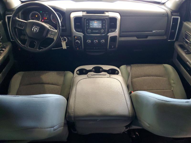 2016 Dodge RAM 1500 SLT