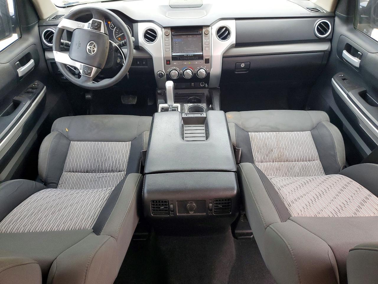 2015 Toyota Tundra SR5