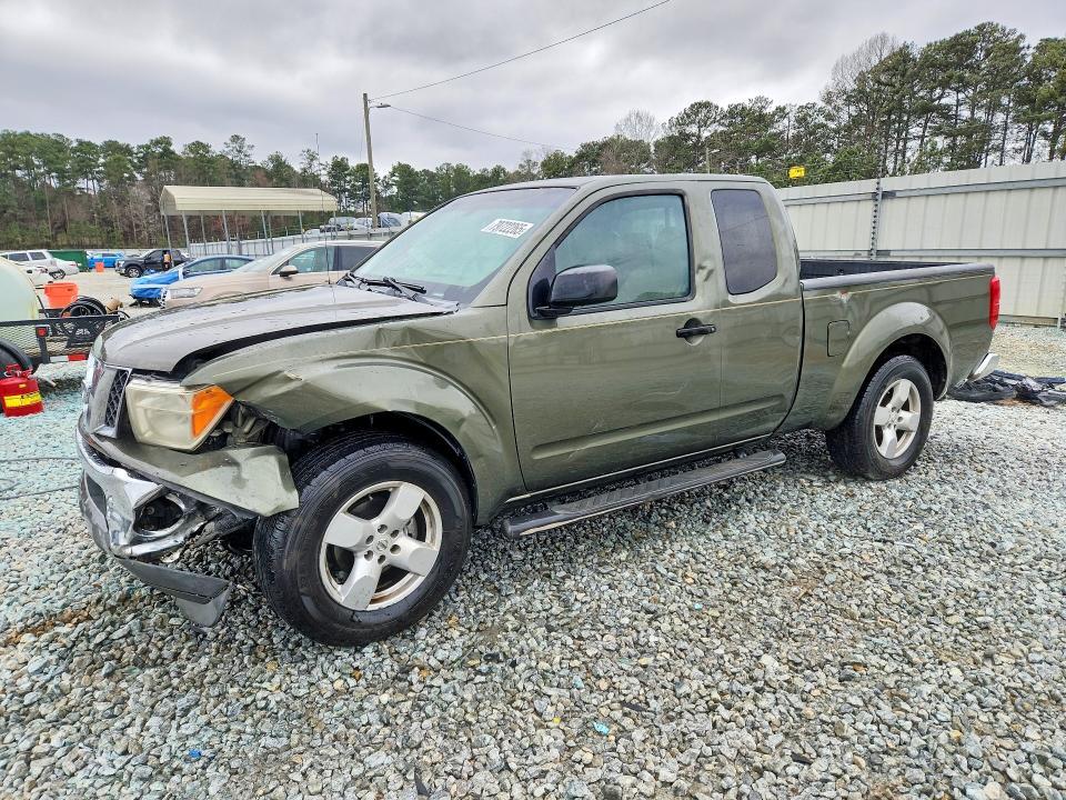 2005 Nissan Frontier SE
