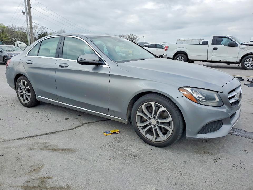 2016 Mercedes-Benz C300