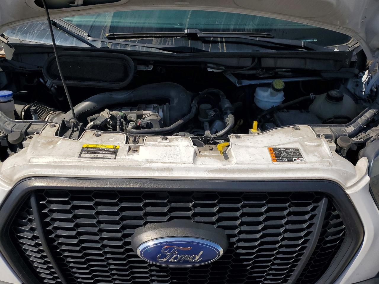 2022 Ford Transit Delivery Truck