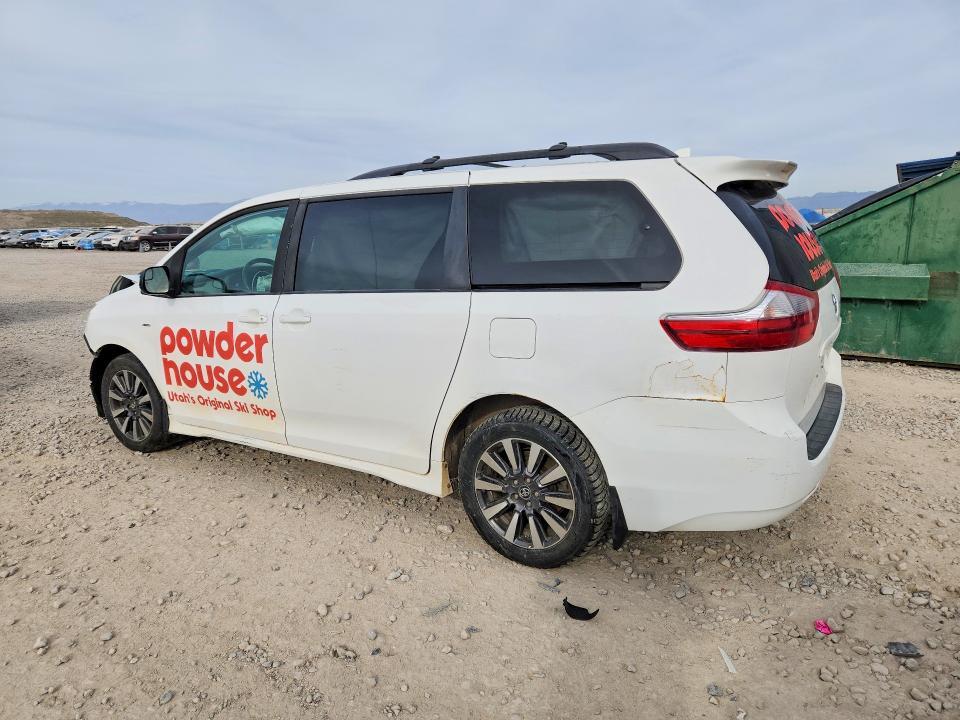 2020 Toyota Sienna le 7-passenger