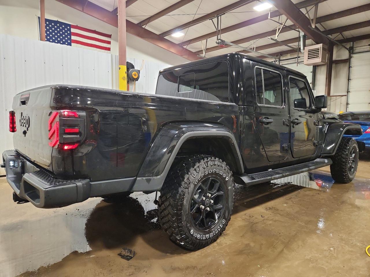 2025 Jeep Gladiator Sport
