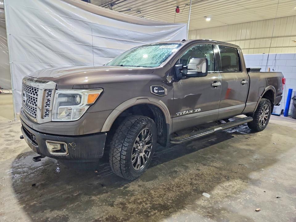 2017 Nissan Titan XD Platinum Reserve