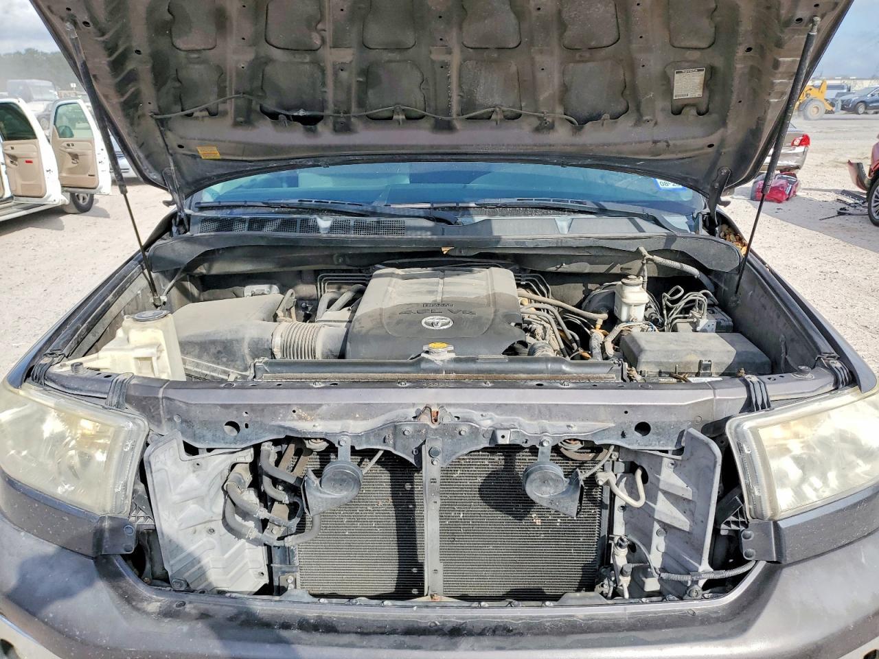 2011 Toyota Tundra Grade