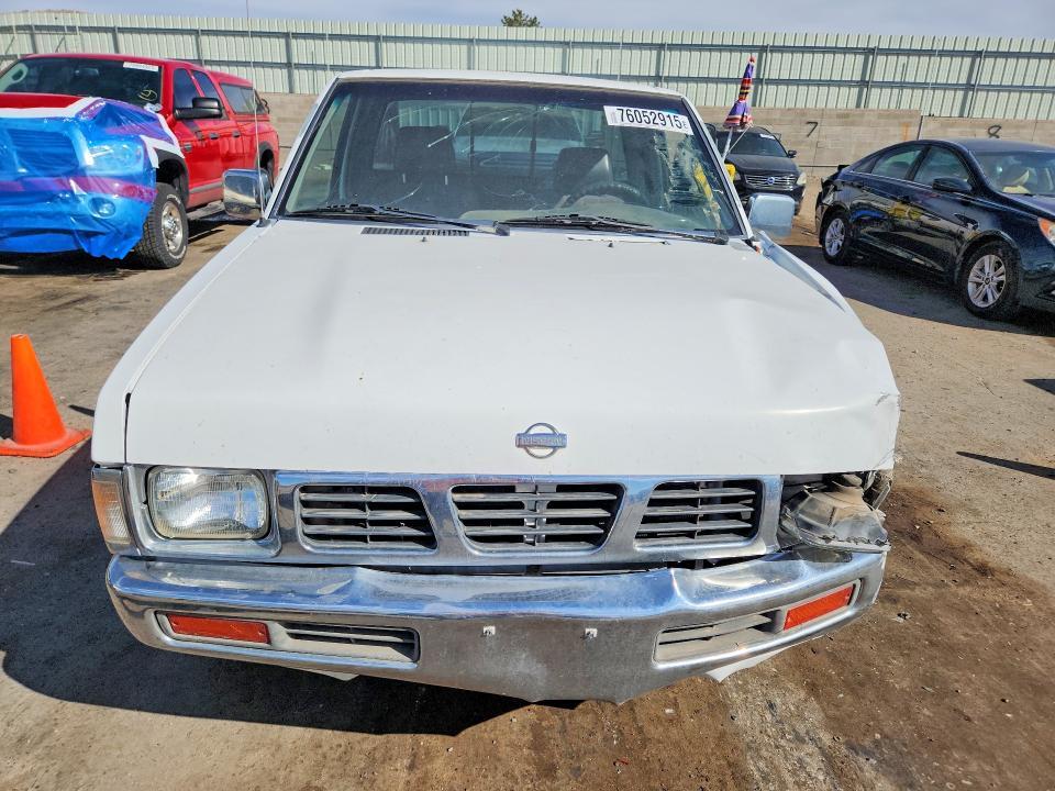 1997 Nissan Truck XE