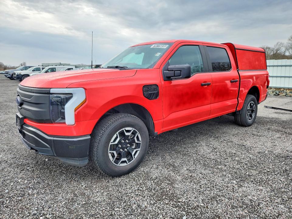 2022 Ford F150 Lightning pro