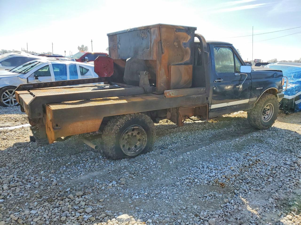1989 Ford F250 Super Duty Flatbed Truck