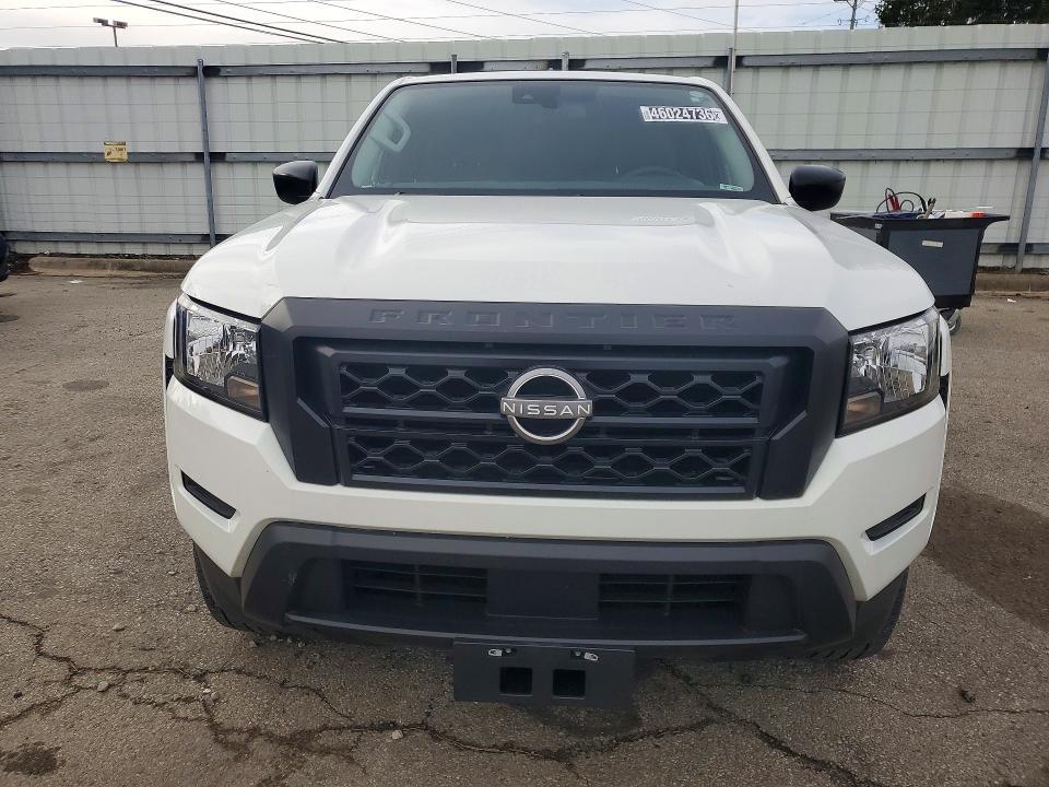 2024 Nissan Frontier S