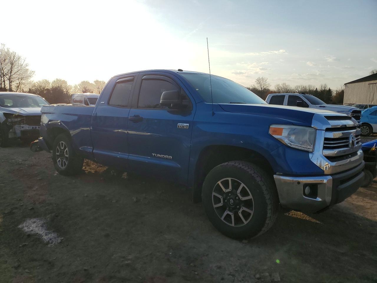 2016 Toyota Tundra SR5