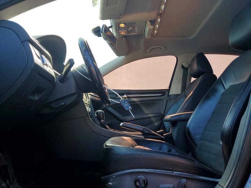 2015 Volkswagen Passat sel