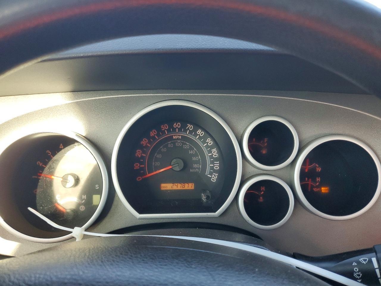 2010 Toyota Tundra Grade