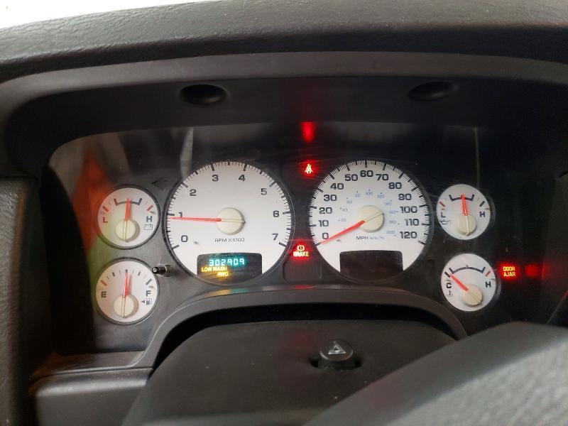 2004 Dodge RAM 1500 ST