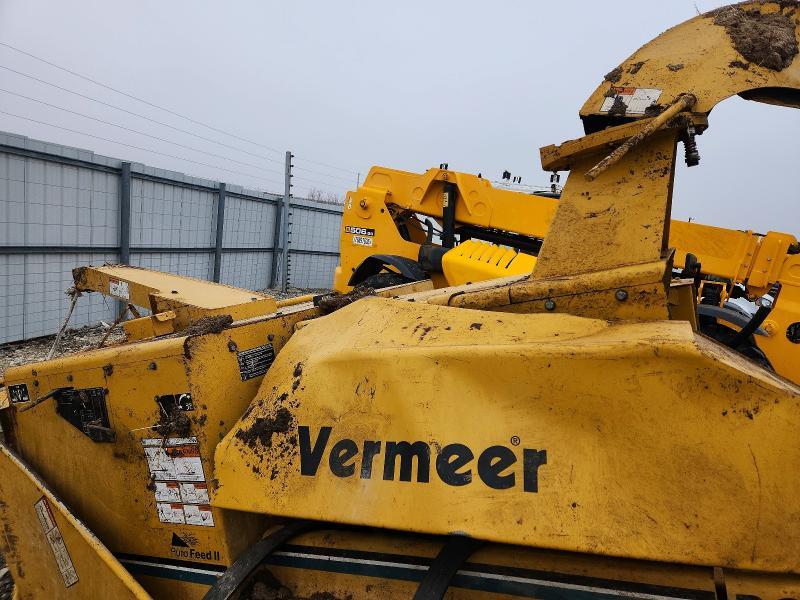 2004 Vermeer BC1800A Wood Chipper