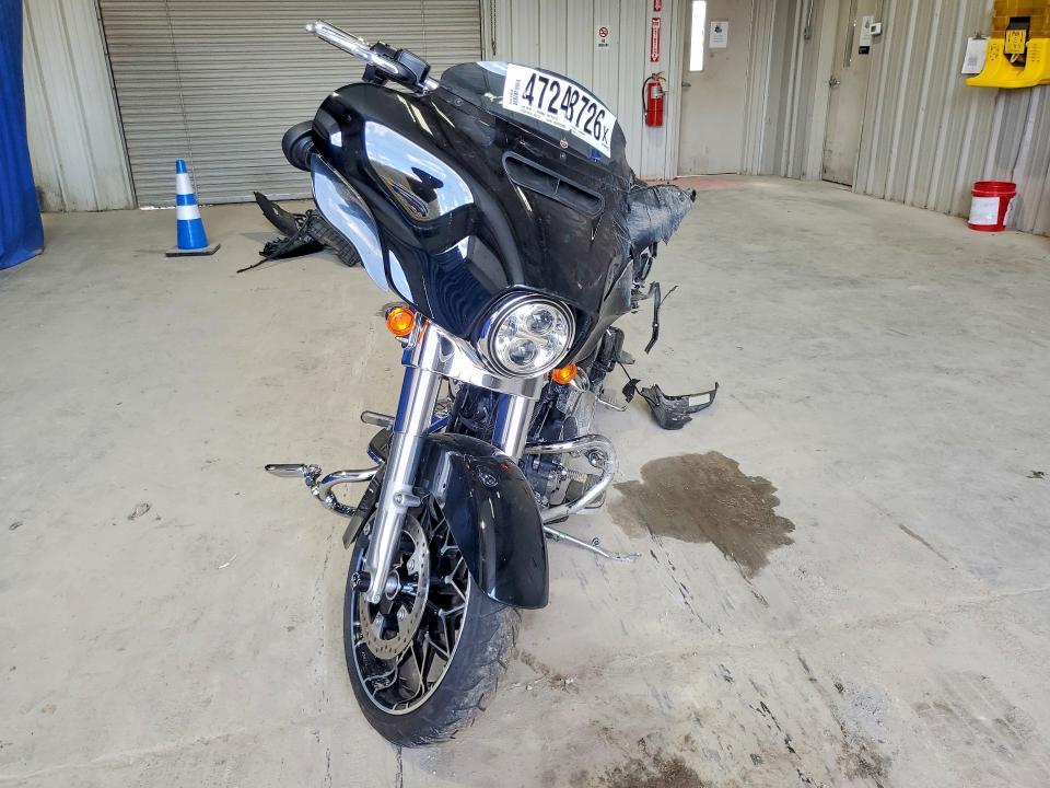 2023 Harley-Davidson Flhxs